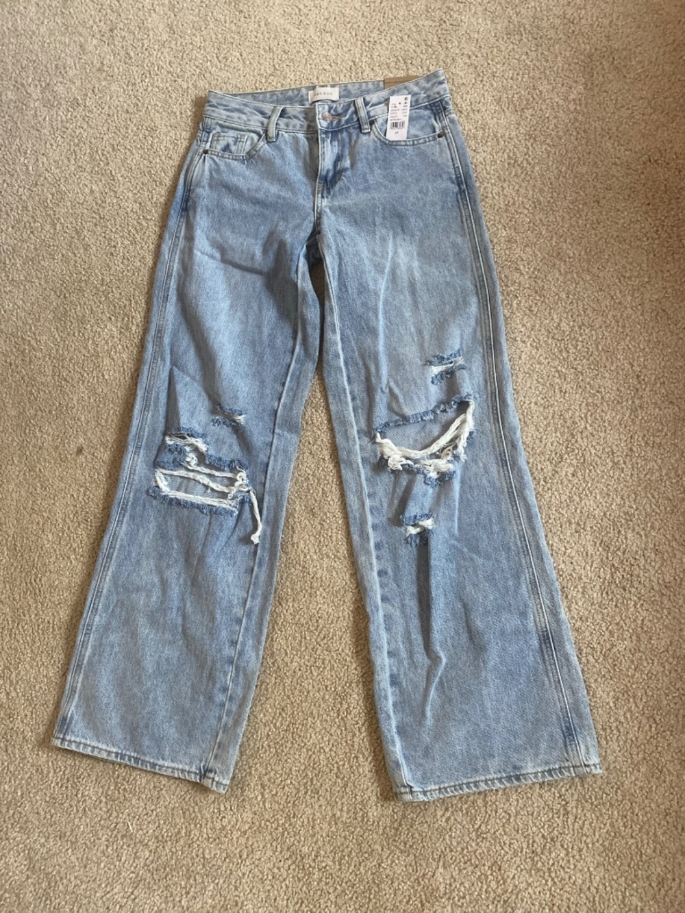 Casey Low Rise Baggy Jeans